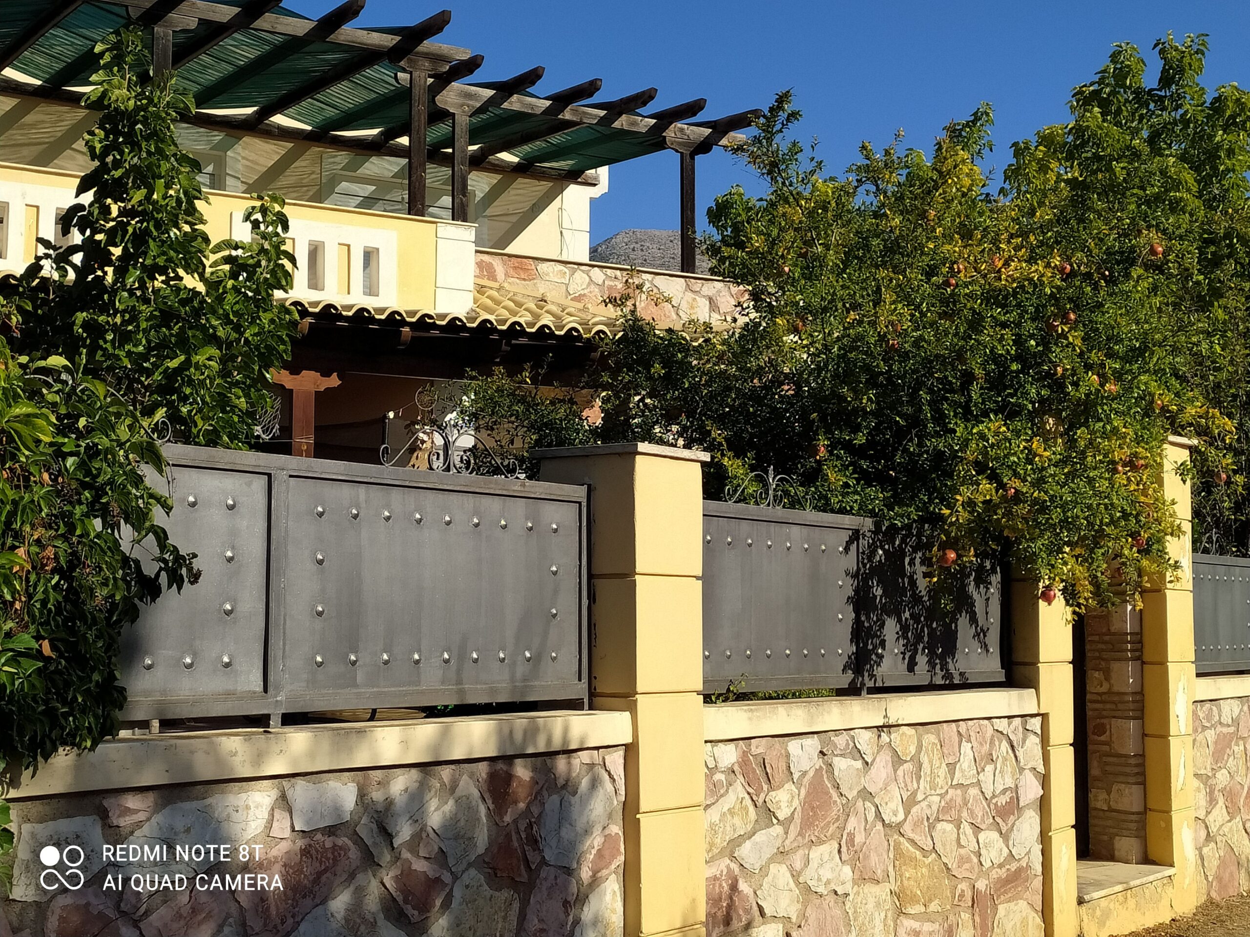 vila eretria